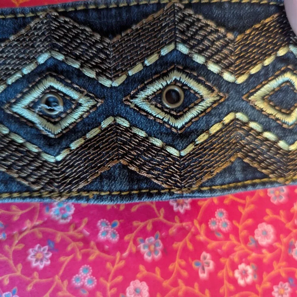 Vintage Embroidered Denim Belt Boho Western Coastal Cowgirl 90's Bronze Buckle